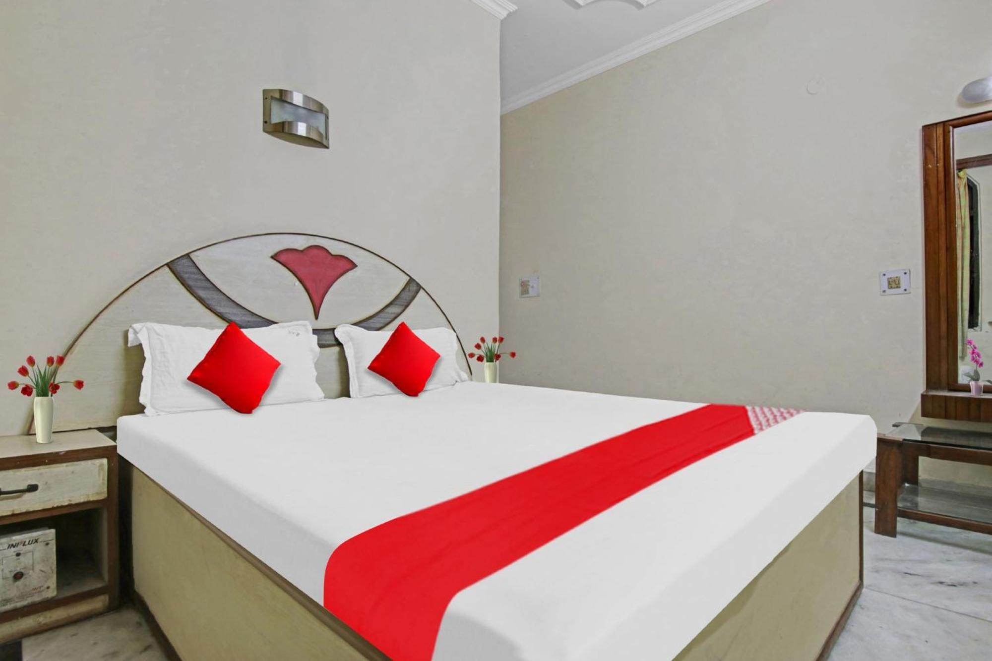Hotel O Rak International Нью-Дели Экстерьер фото