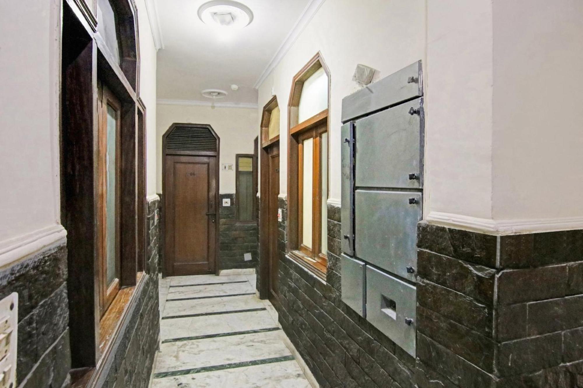 Hotel O Rak International Нью-Дели Экстерьер фото