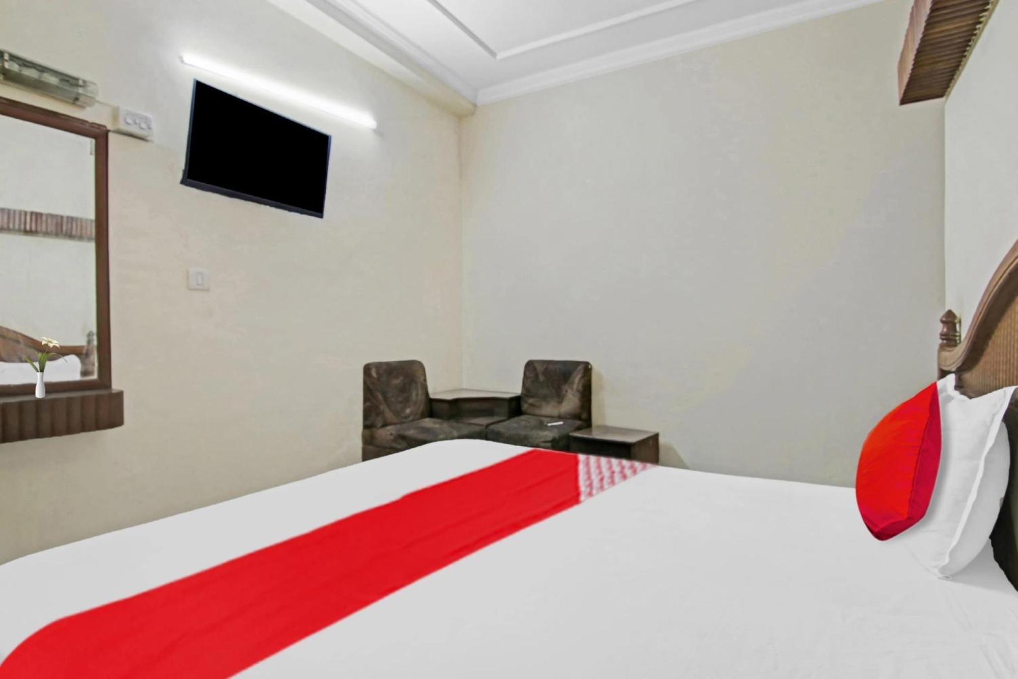 Hotel O Rak International Нью-Дели Экстерьер фото